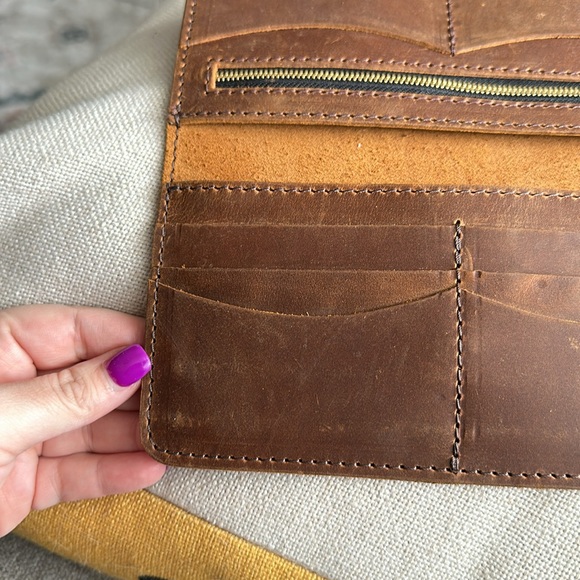 Portland Leather Byfold wallet canyon color - Picture 6 of 7